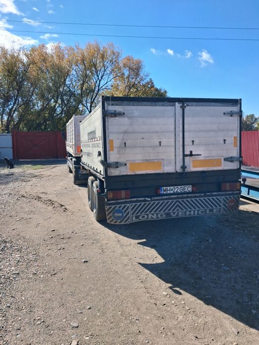 De vanzare remorca auto