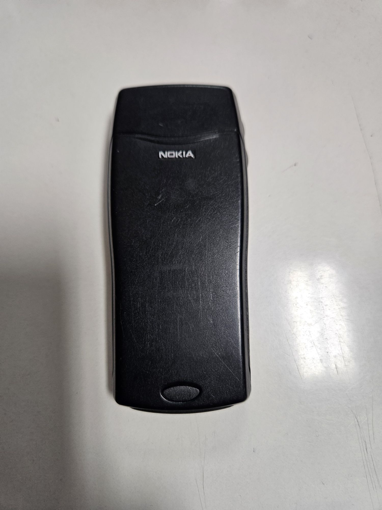 Nokia N8210 RED като нова