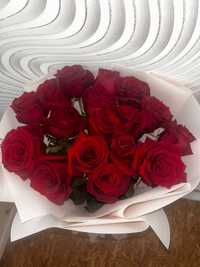 Букет крассных роз