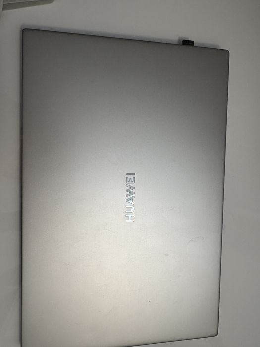 Laptop huawei matebook d14