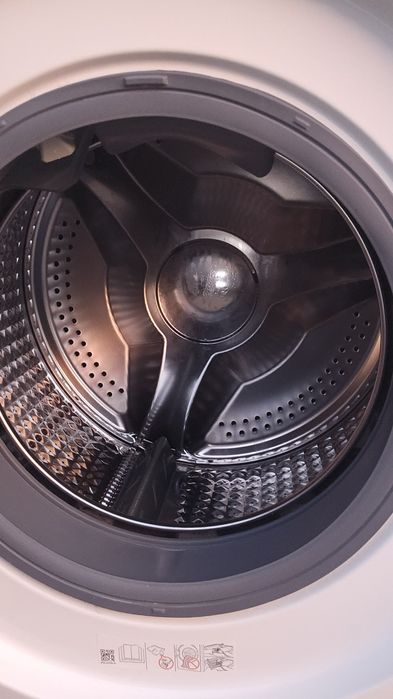 Masina de spalat cu uscator samsung de 8kg  1300lei