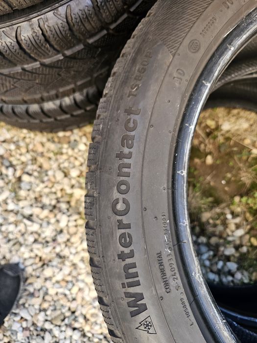 235/50/19 Continental