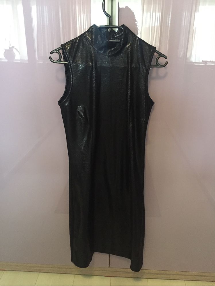 rochie neagra, imitatie piele, scurta, marime S