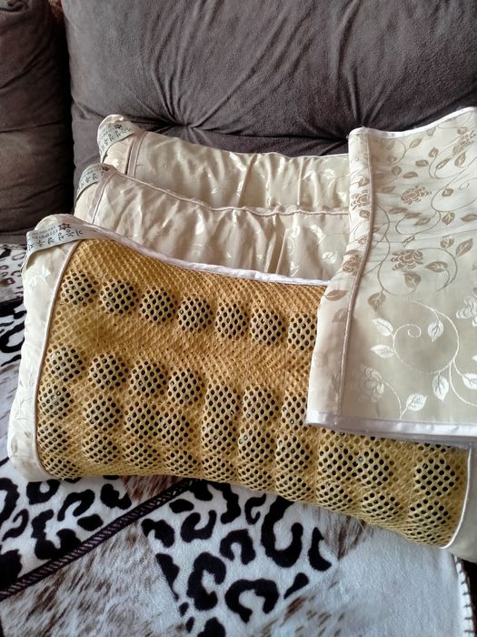 Подушка с керамикой