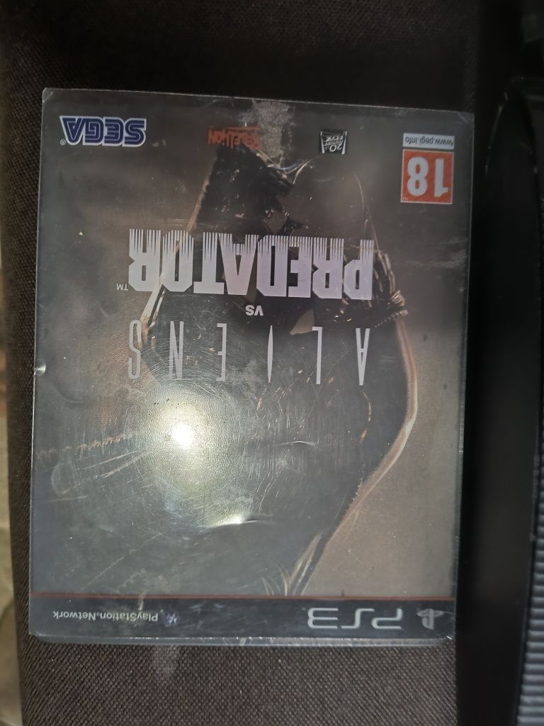 Vand PS3 SuperSlim in conditie buna