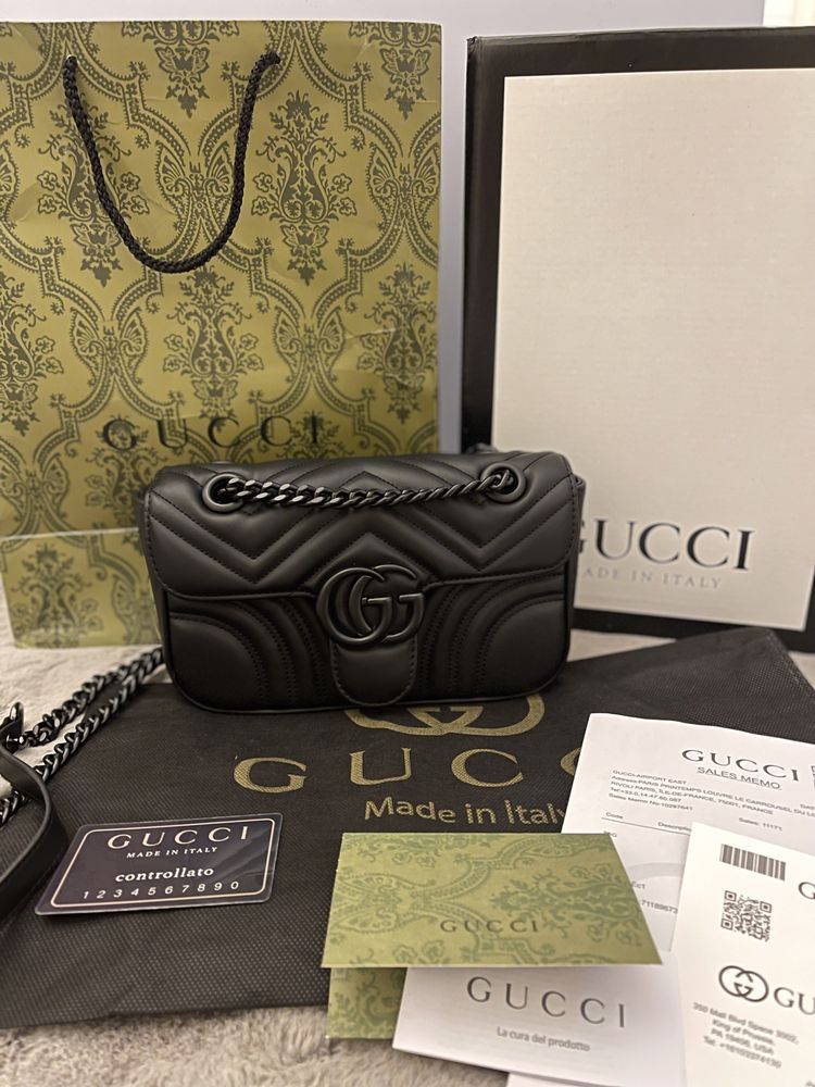 Poseta Gucci neagra piele naturala