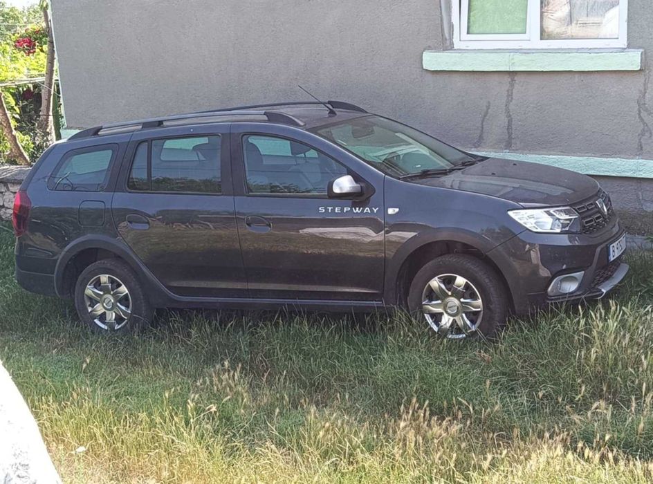 Dacia Sandero  STEPWAY  Автомобили и джипове