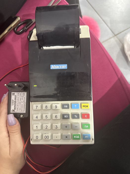 Продам кассовый аппарат