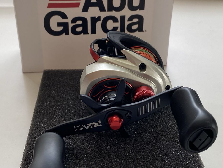 Бейткастинг макара Abu Garcia Revo 5 STX LP-L