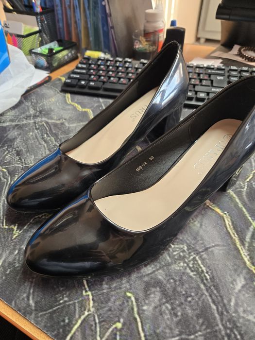 Туфли 38 размер...