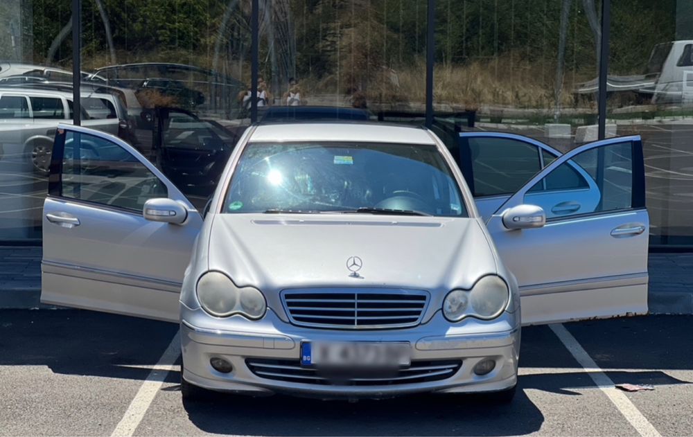 Mercedes C200