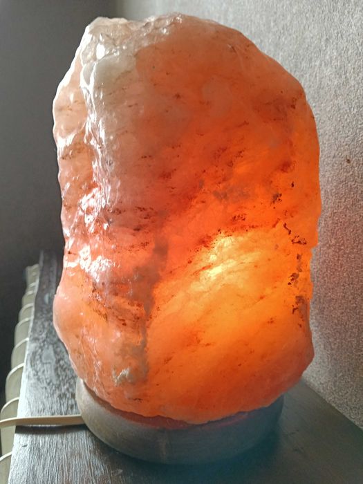 Солна лампа SALLY (от хималайска сол), 6.2кг реално тегло, 25cmx15cm