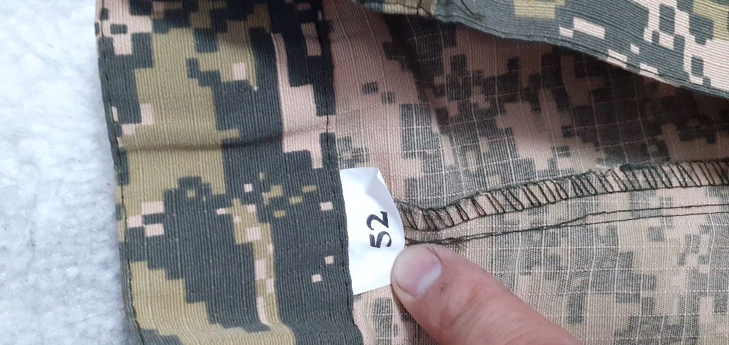 Продам форму 52 размер