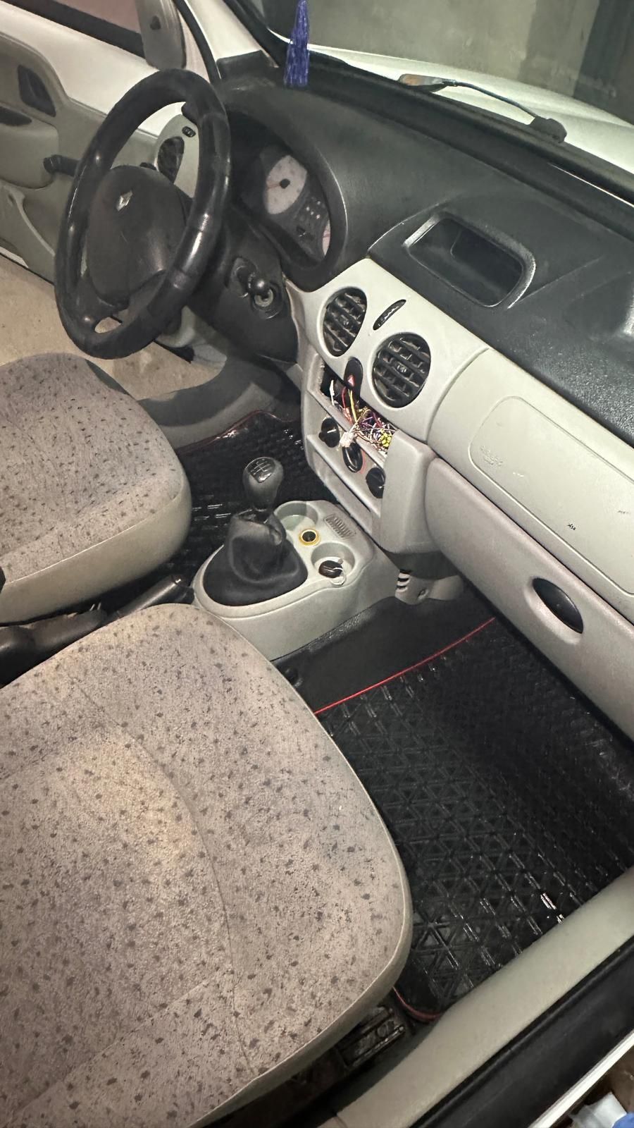 Vând Renault Kangoo 4x4 1900dci
