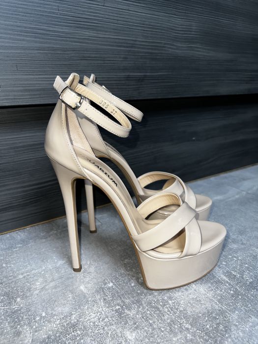 Обувки/сандали на ток Shoe Aquarium