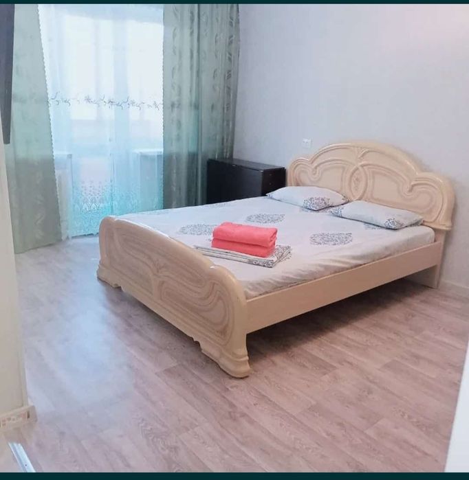 1  ком квартира посуточно и по часам в центре города