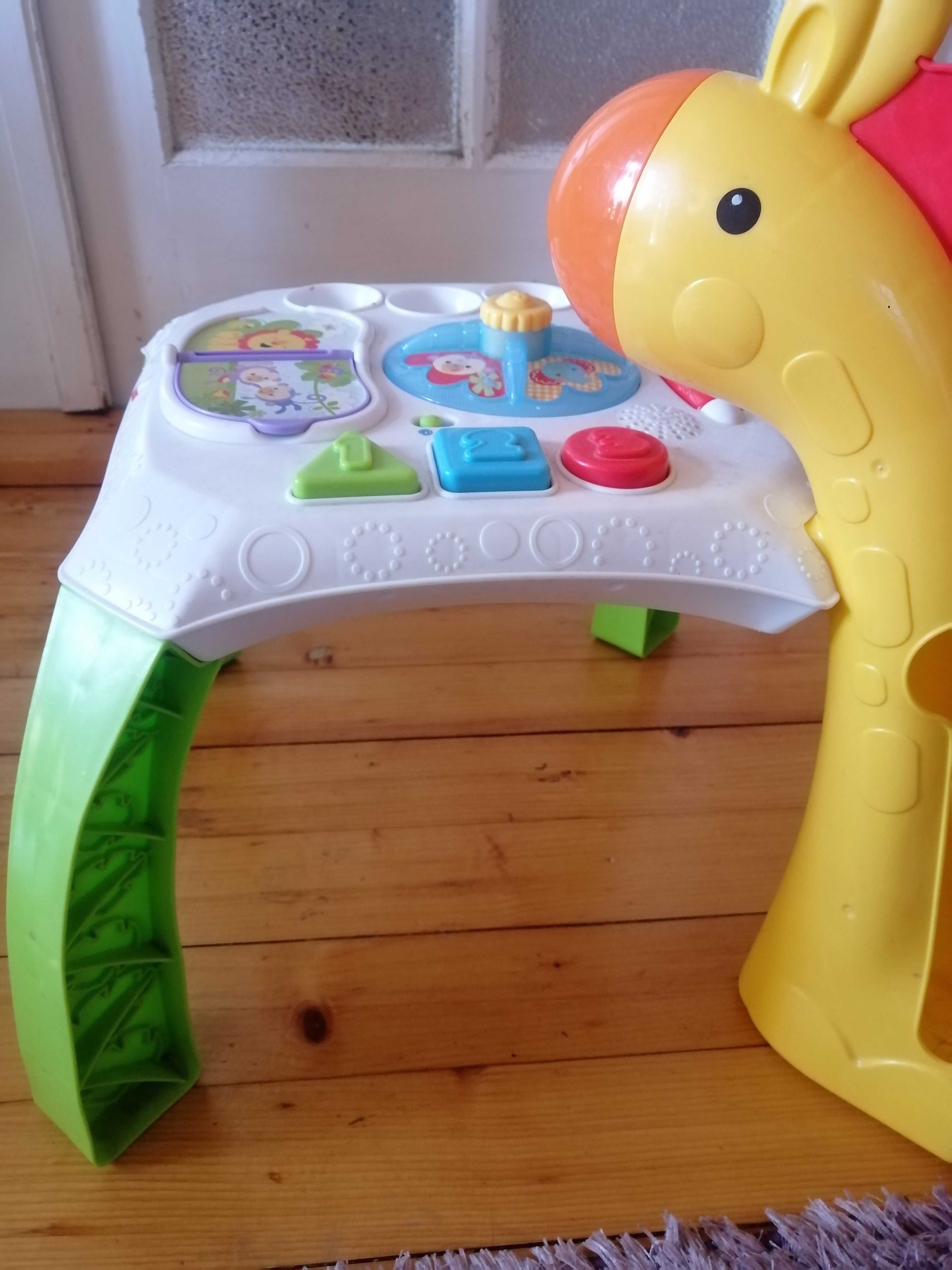 Детска интерактивна масичка Fisher Price