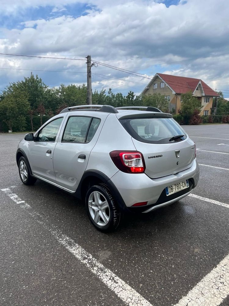 De vanzare dacia sandero stepway