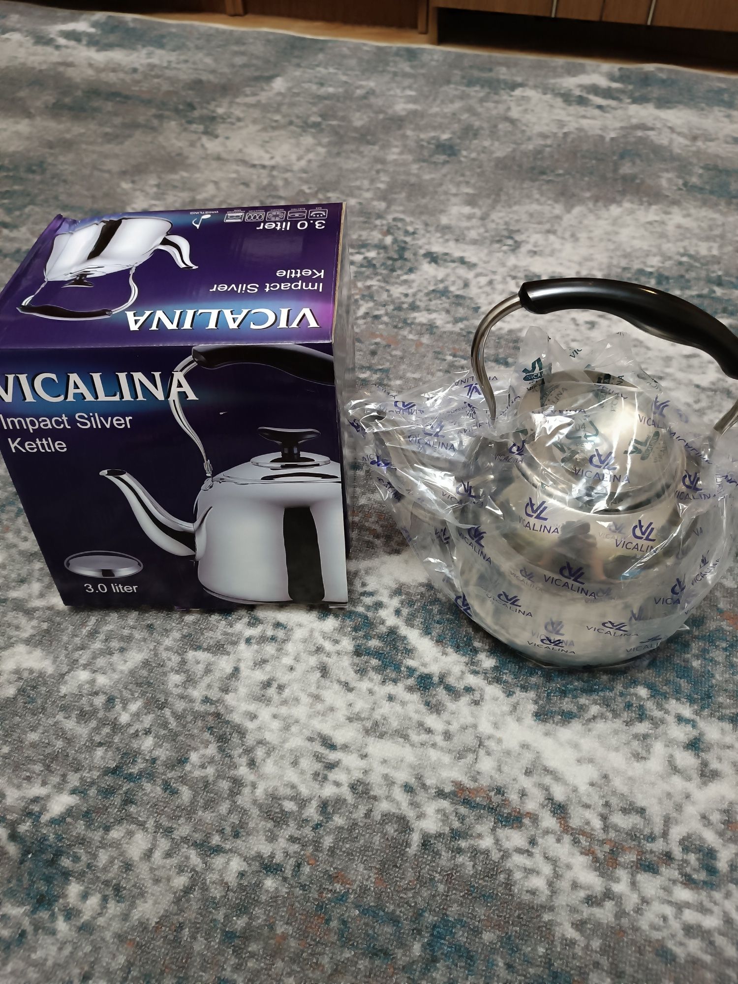 Чайник из нержавеющей стали Vikalina