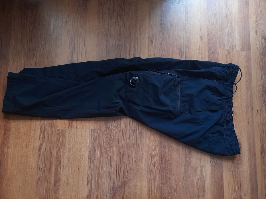 C. P. COMPANY мъжки панталон XL размер.