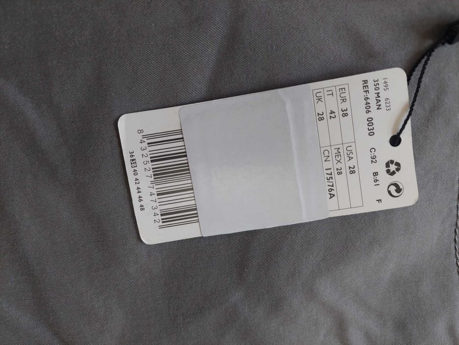 pantaloni de barbati 28(38) Mango