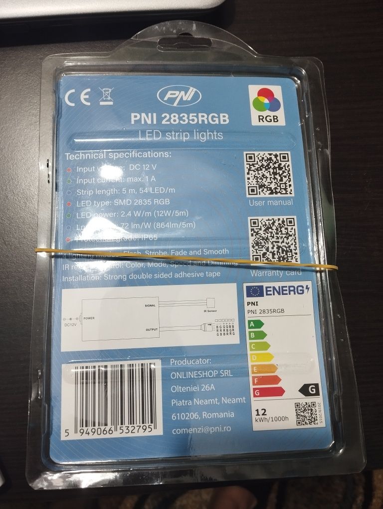 Banda LED RGB lungime 5 metri noua cu telecomanda
