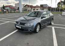 Inchiriez auto Volkswagen jetta GPL/ sofer uber/bolt