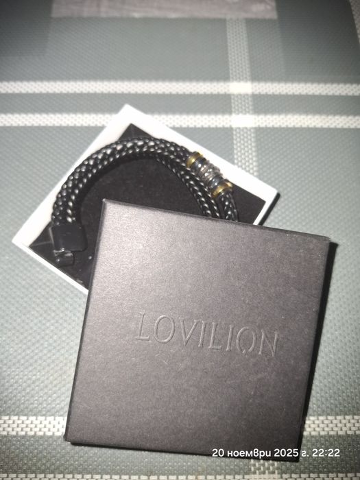 Мъжка кожена гривна