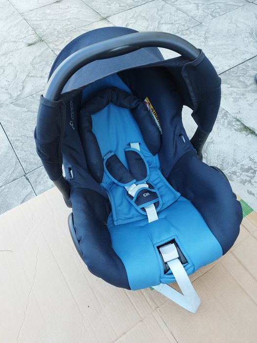 Scaun auto copii scoica Maxi Cosi Citi foarte usoara stare perfecta