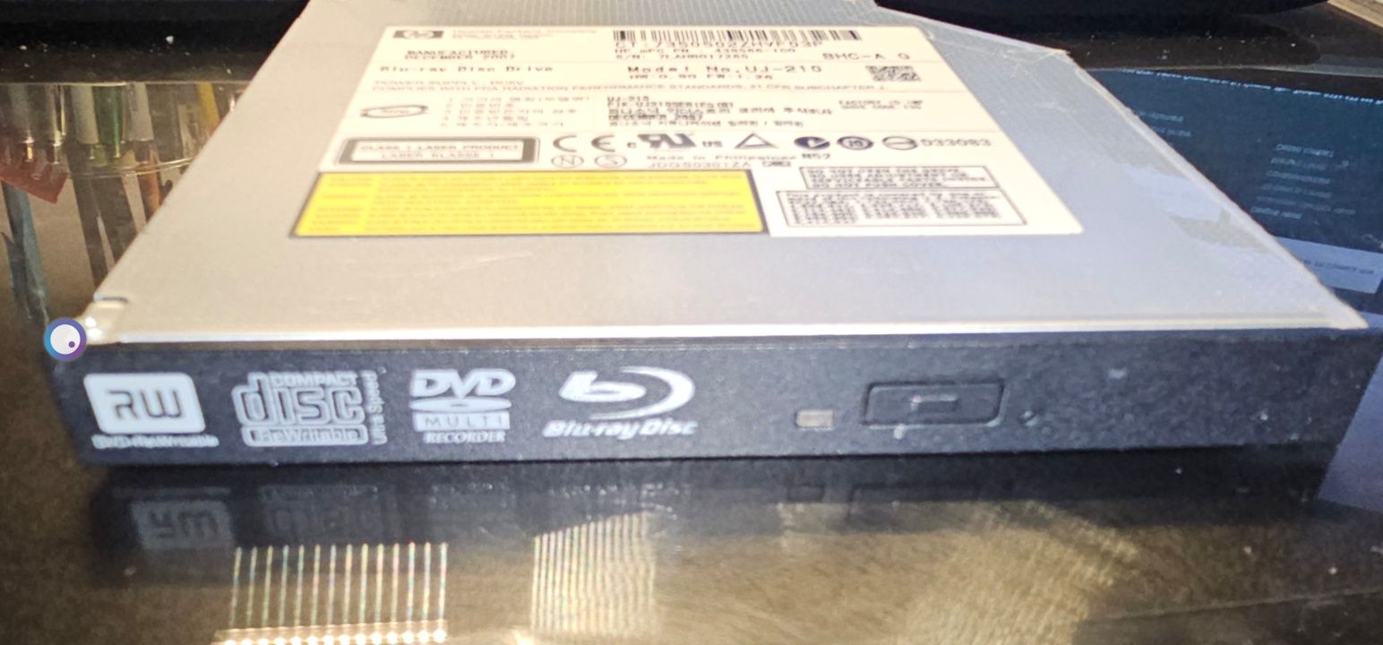 Blu Ray dvd writer Laptop.