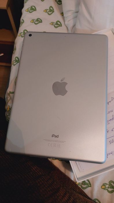 Apple IPad новый планшет