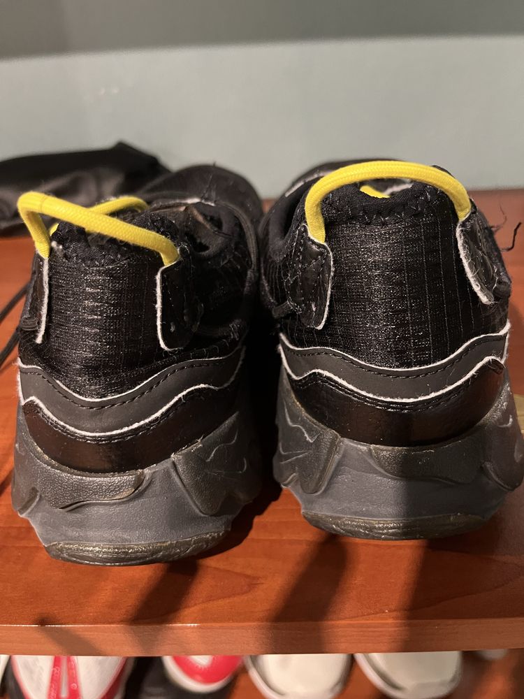 Nike маратонки 41 номер