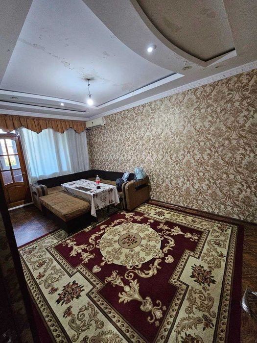 Продаётся квартира Юнусабад8 3 ком 3 этаж отличное локация