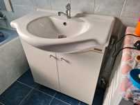 Vand set accesorii baie.