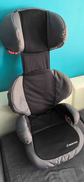 Детско столче черно Maxi-Cosi Rodi – отлично състояние
