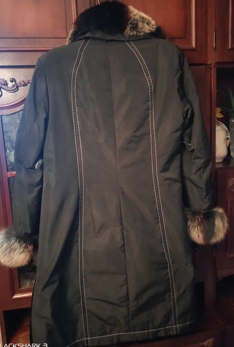 Плащ пальто с подстежкой натуральный мех размер 50