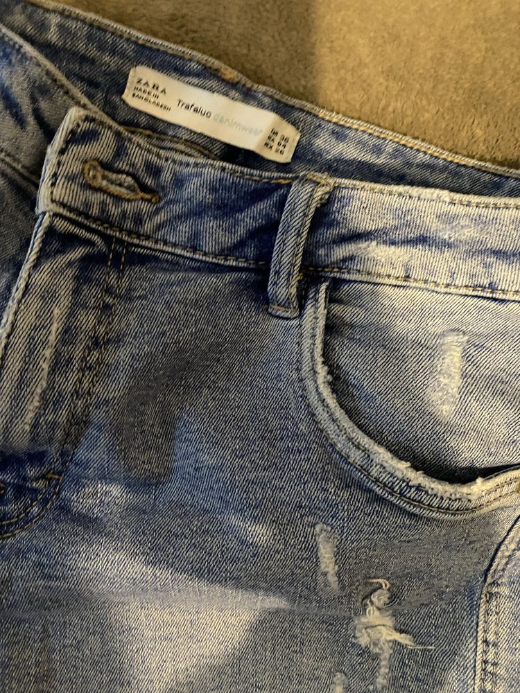 Zara Fusta xs si pantaloni scurti S