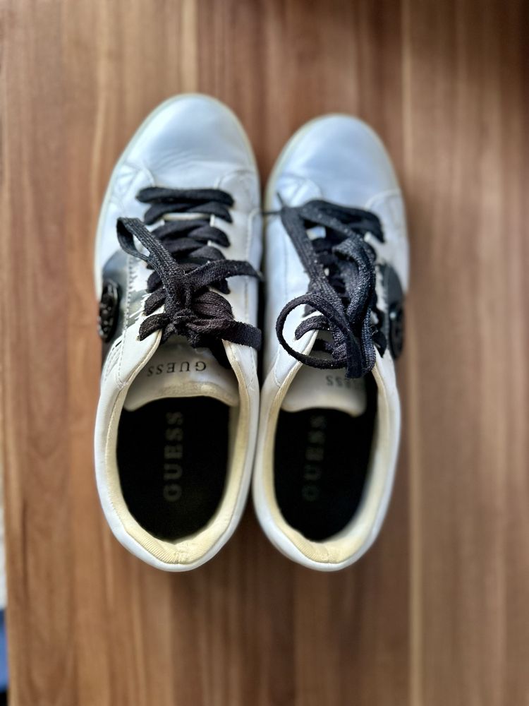 Дамски обувки Guess
