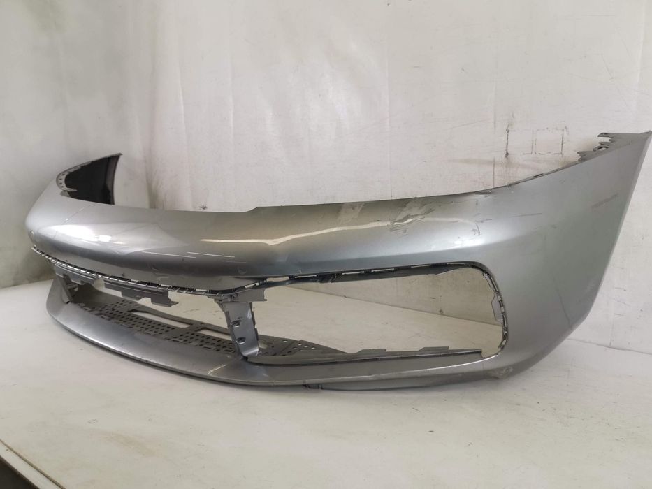 Предна броня Порше 911 / Porsche 911 Оригинална и в добро състояние