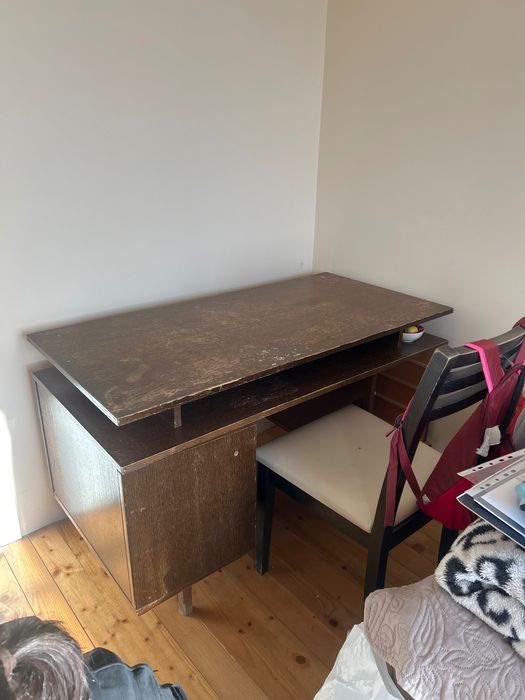 Масивно Ученическо бюро