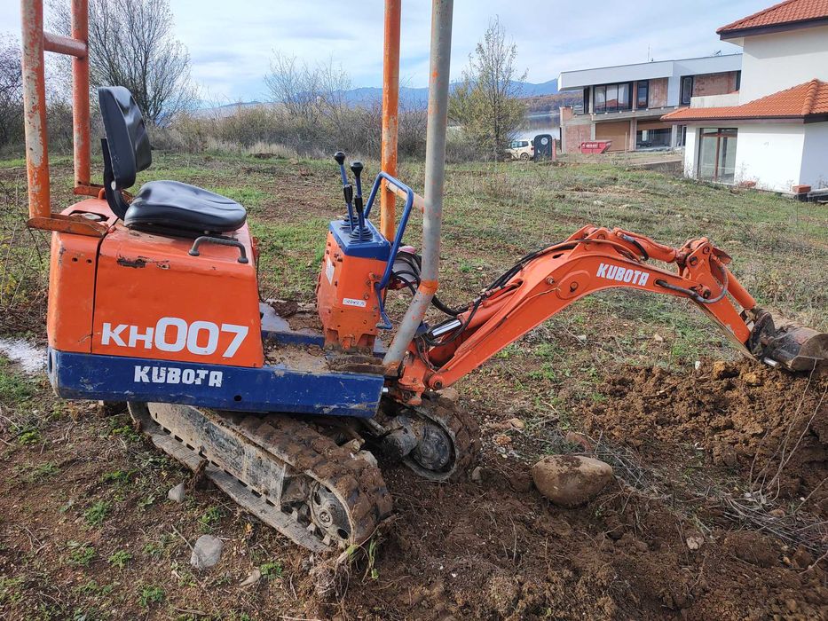 Продавам мини багер Кубота в добро състояние