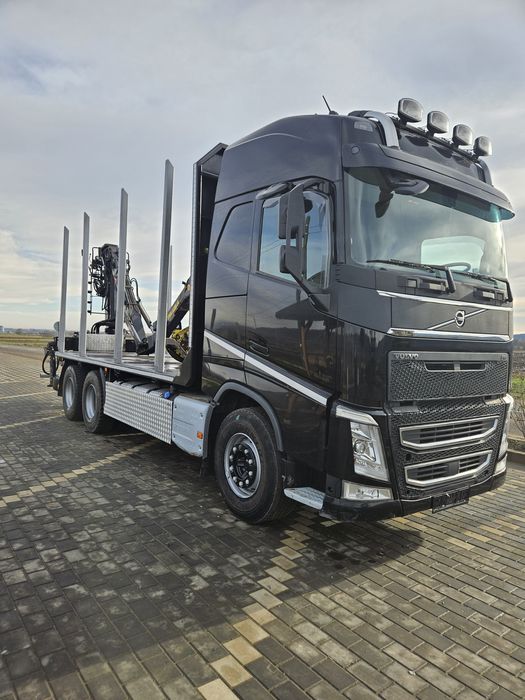 Volvo forestier cu macara longlift 125