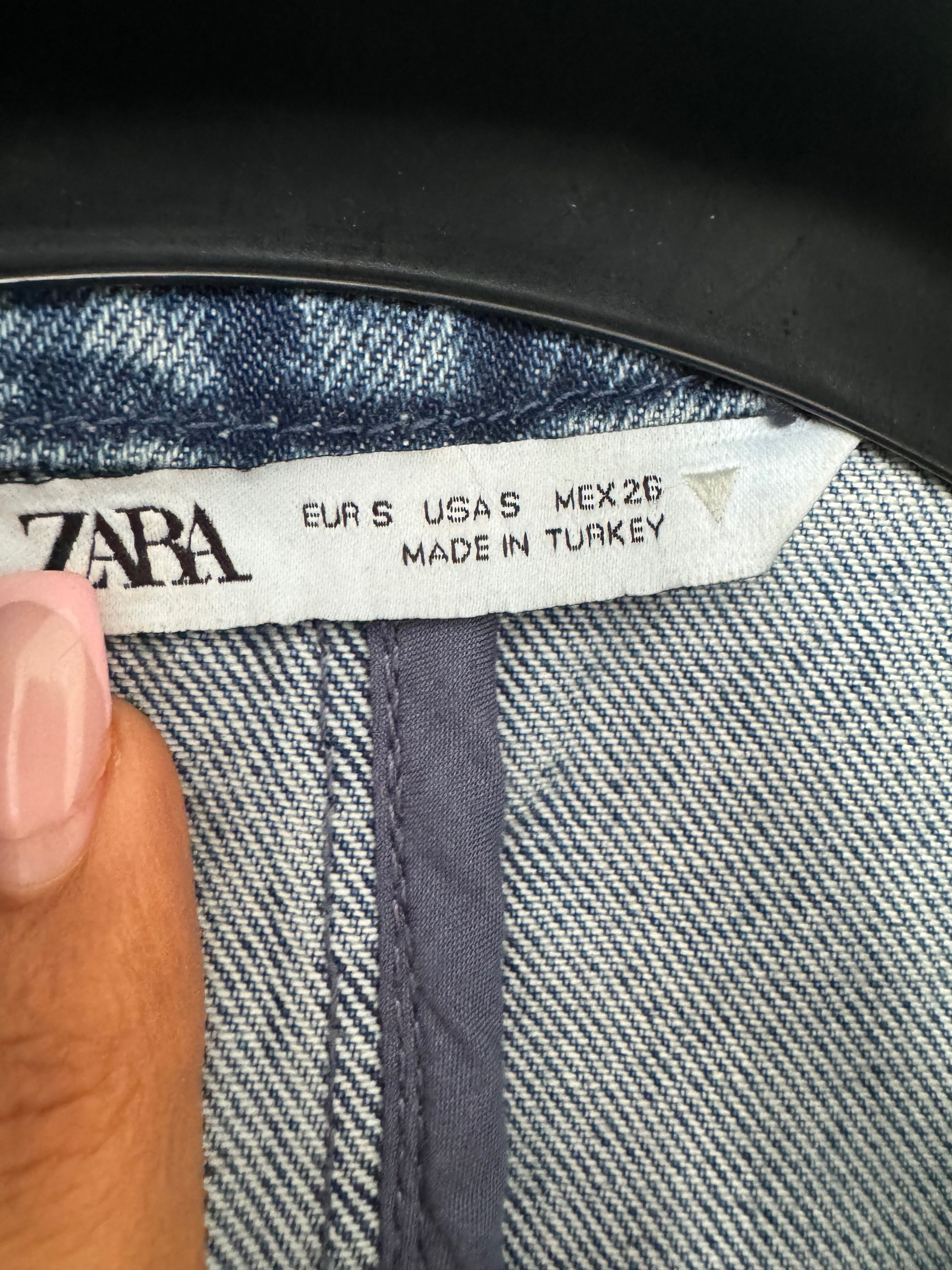 Кожена риза от еко кожа и блейзер на Zara