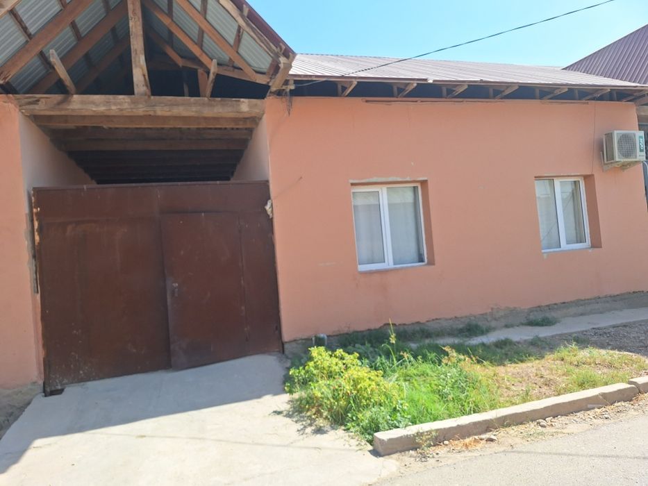 Гулистон мфй киргок Буйи 4 бур  ховли сотилади