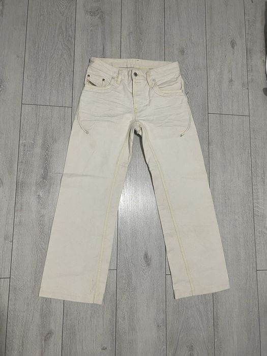 Blugi Diesel Straight Fit