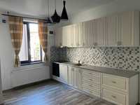 Descopera spatiul ideal! Apartament 72 mp + curte 100 m str Castelului