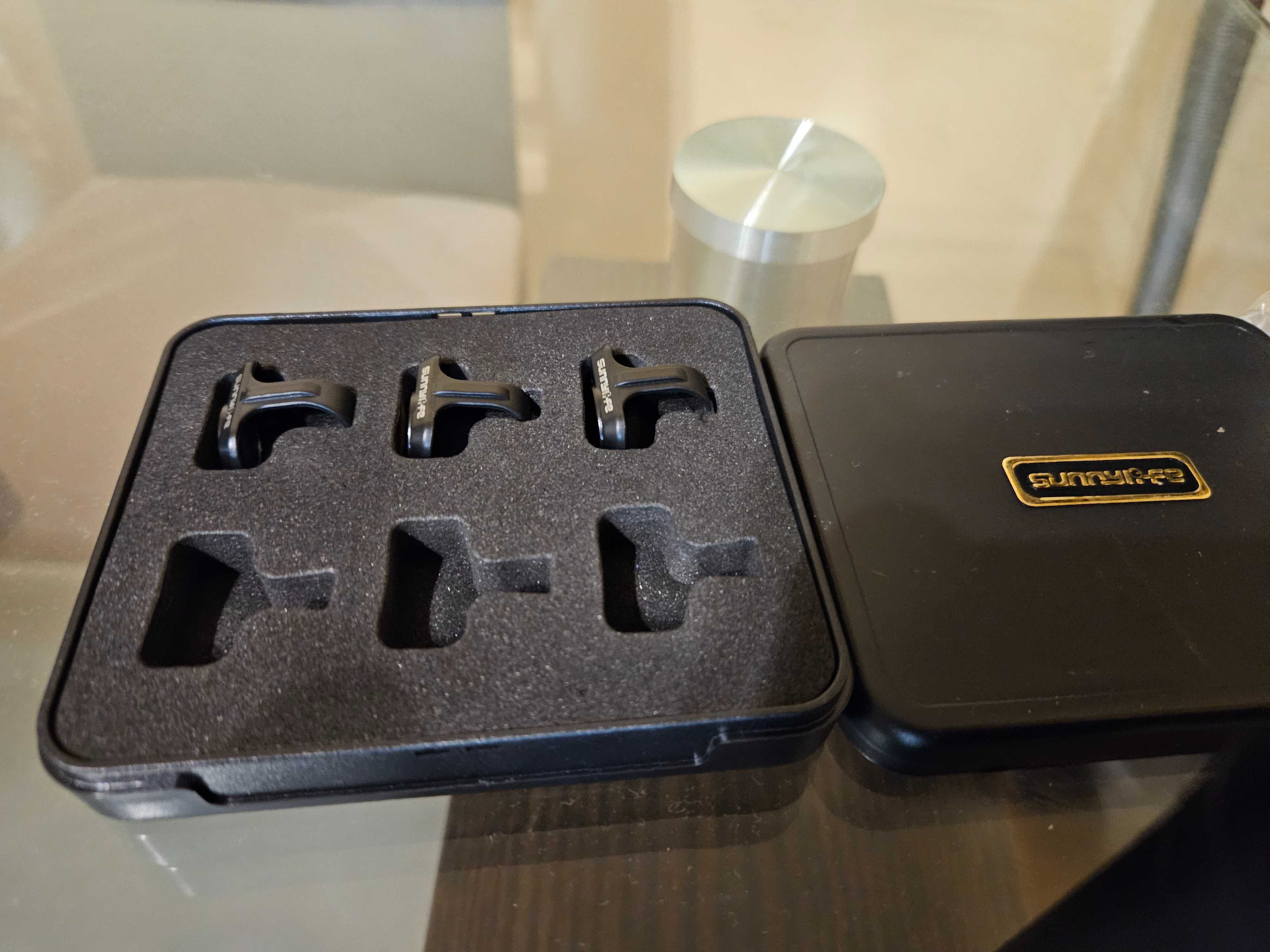 DJI Mavic Mini със кейс за съхранение