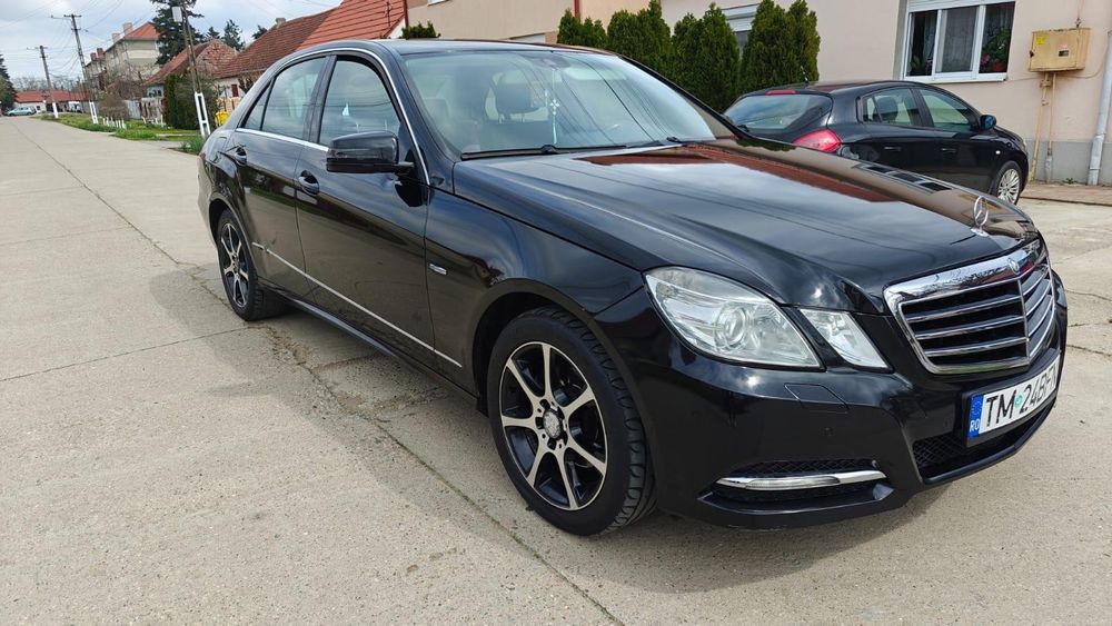 Vând Mercedes E220 CDI Avangarde