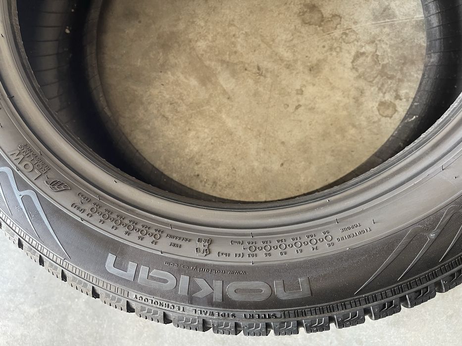 Set Anvelope Cauciucuri Nokian 225 50 R17 M+S Originale Profil 6mm