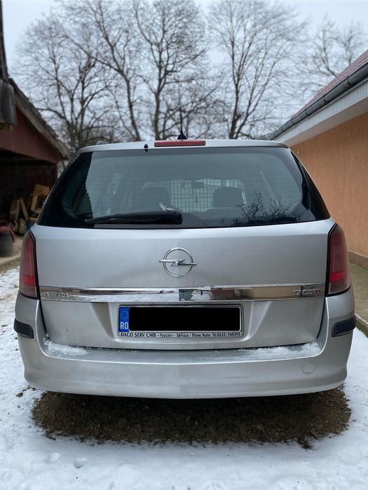 Opel Astra H 2005 1.7 CDTI Defect